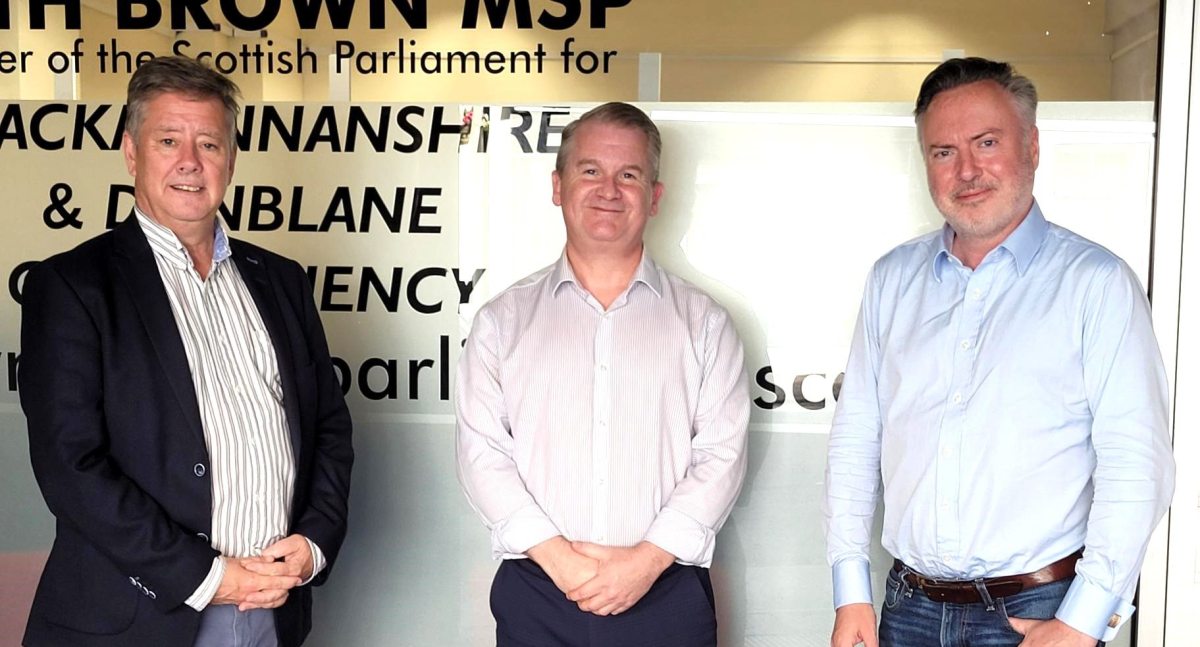 Bridge of Allan Post Office – local MSP and MP stand up for&nbsp;constituents