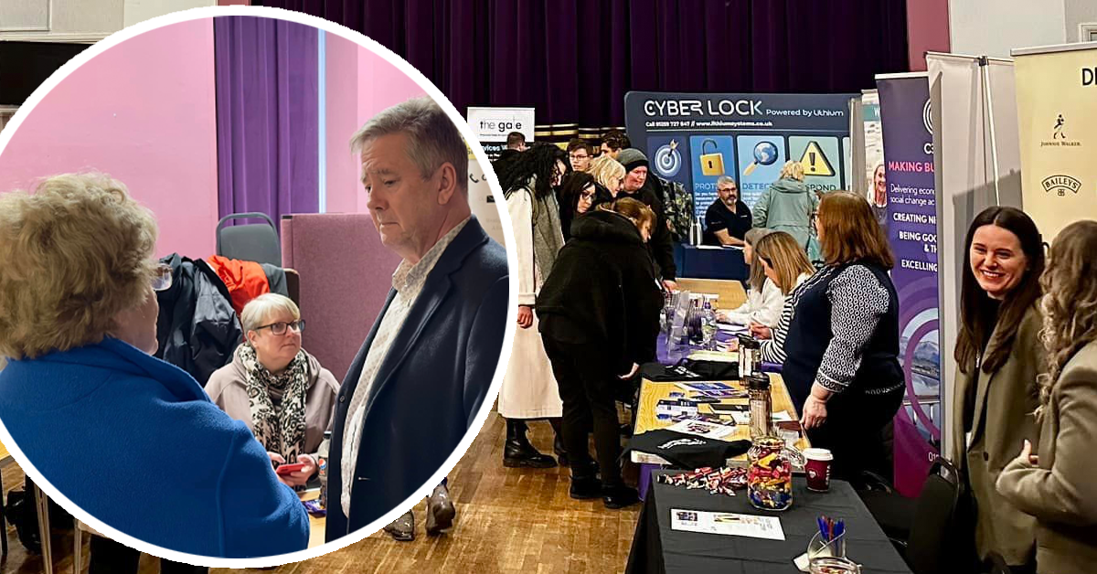 Keith Brown MSP holds annual jobs fair in Alloa Town&nbsp;Hall